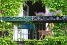 Geilston Bayrooftop-and-balcony-gardens-18.jpg; ?>